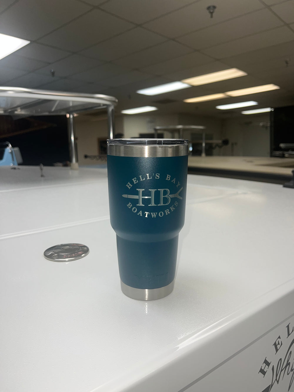 Hell's Bay Yeti 30oz Rambler